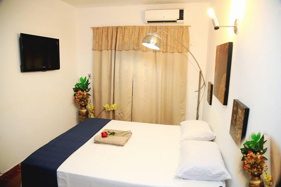 Costanera Hostel Асунсьон Экстерьер фото