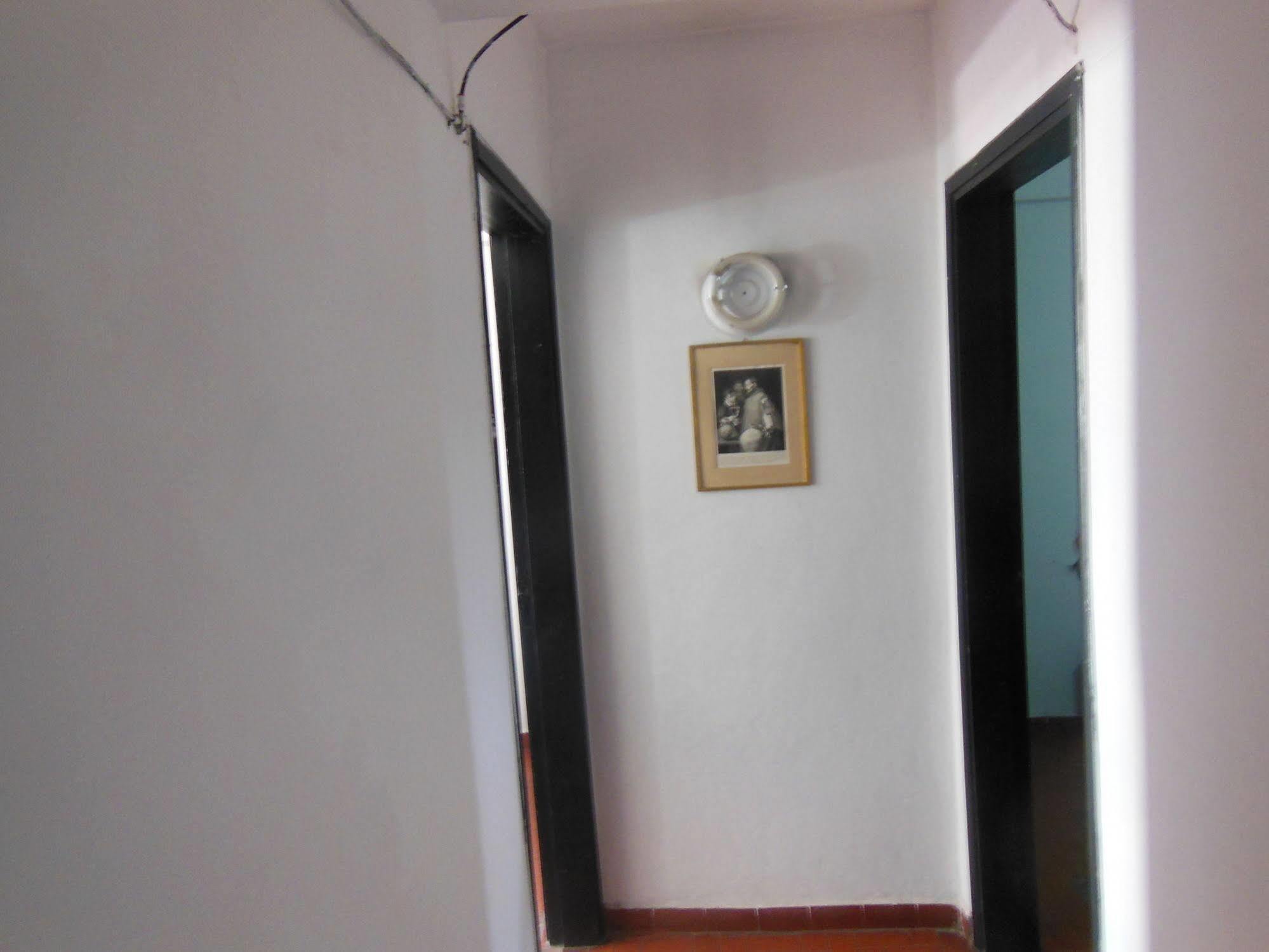 Costanera Hostel Асунсьон Экстерьер фото